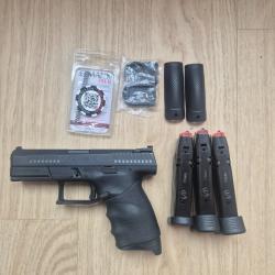 CZ P10C
