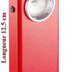 Shocker &eacute;lectrique Lampe de poche Rouge de 500K Volts - 200 Lumens  (Type Taser)