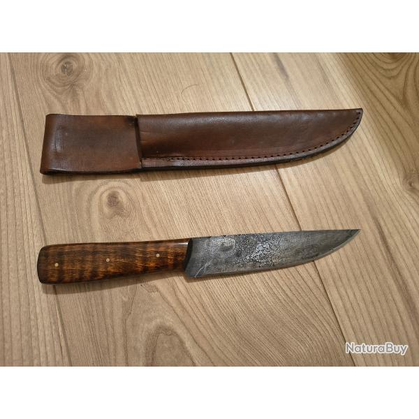 R�plique de couteau de traite de la compagnie de la baie d'Hudson