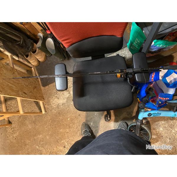 Canne � p�che + moulinet Savage gear