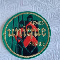 VEND &Eacute;CUSSON UNIQUE DERNIER EXEMPLAIRE NEUF.