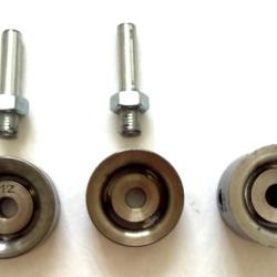 Un lissoir NEUF au choix, dont un professionnel calibre 12 en acier &agrave; monter sur une perceuse.