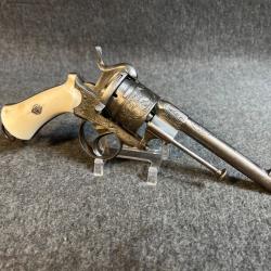 Revolver a broche 9 mm