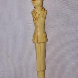 Stylo humoristique G&eacute;n&eacute;ral DE GAULLE 1960 vintage