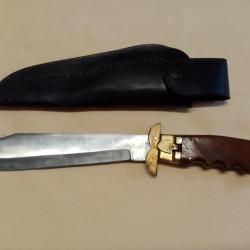 MACHETTE PLIANTE AVEC SECURITE SUR LE MANCHE