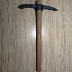 Pioche surplus Arm&eacute;e Suisse