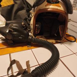 Casque de pilote USAF P4, avec sac de transport,masque &agrave; oxyg&egrave;ne et visi&egrave;re de rechange.