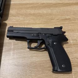 PISTOLET SIG SAUER P226 CAL 9X19 OCCASION BON ETAT