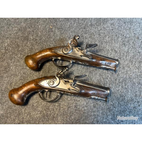 Paire de pistolets a silex XVIII�me (2)