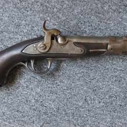 Pistolet premier empire mod&egrave;le An IX de la mar&eacute;chauss&eacute;e modifi&eacute; percussion apr&egrave;s 1822 avec son &eacute;tui