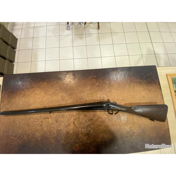 Fusil juxtapos�s a chien artisan st�phanois calibre 16