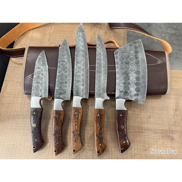 Set de 5 Couteaux de Chef ARTISANAL Couteaux de Cuisine avec �tui en Cuir  .. ENCHERE 1 EURO