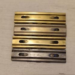 Lot de 04 lames chargeurs mauser 98K - 8x57is - marquage I (I.G farbenindustrie)