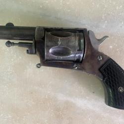 Revolvers 8,92