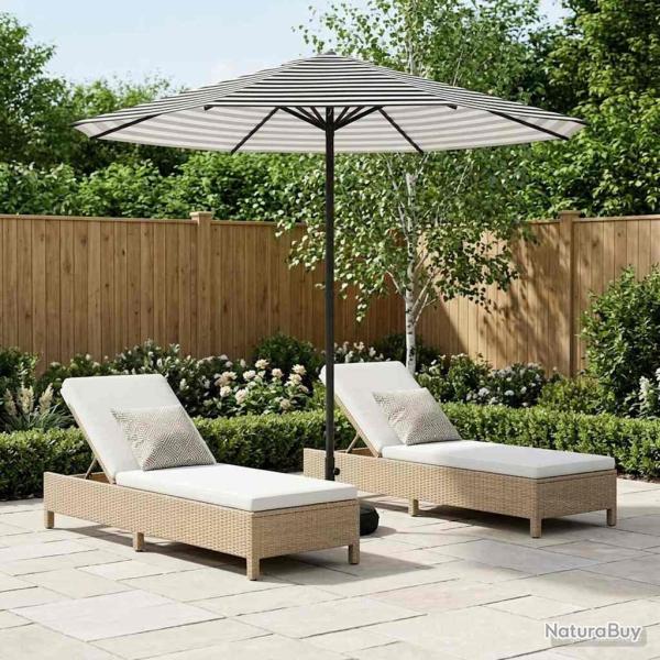 Parasol de jardin avec base 230 x 230 cm Polyester