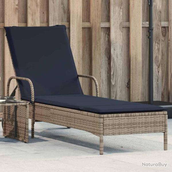 Chaise longue � roulettes avec coussin gris r�sine tress�e