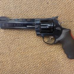 REVOLVER TAURUS RACING BULL CAL. 44 MAG