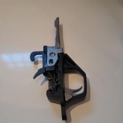 Sous-garde compl&egrave;te fusil BAIKAL MP155, calibre 12, chambr&eacute; 89 mm., avec bloc d&eacute;tente en cadeau.