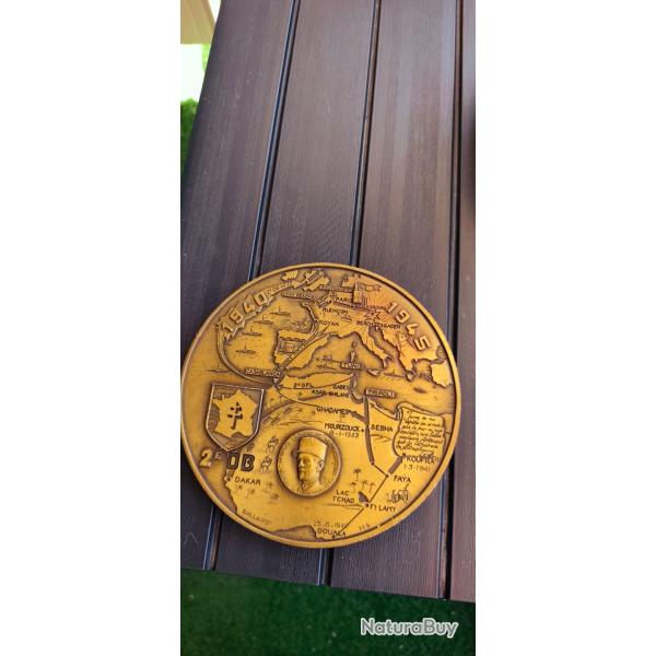 Grosse M�daille en bronze