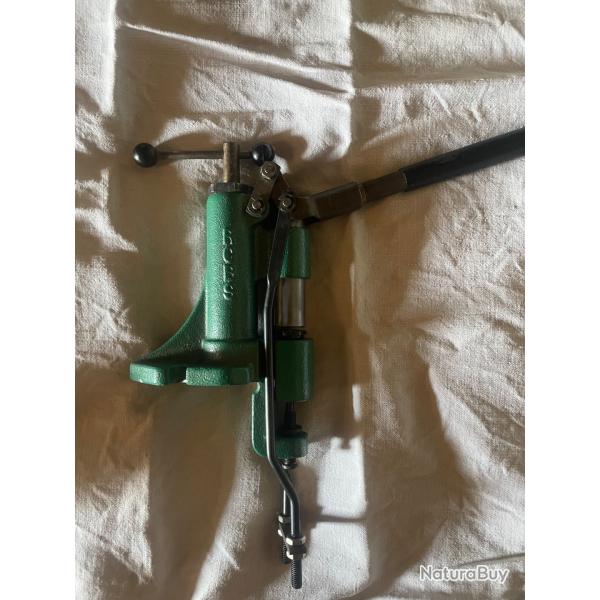 Presse � recalibrer et a graisser RCBS