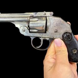 IVER JOHNSON SAFETY AUTO HAMMERLESS 2nd MODEL cal. 38sw num&eacute;ro 36109