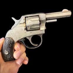 HARRINGTON RICHARDSON YOUNG AMERICA DA 1ST MODEL cal. 22 short num&eacute;ro 6216