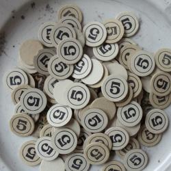 Lot de 100 cartons de fermeture en calibre 12 , n&deg; 5.