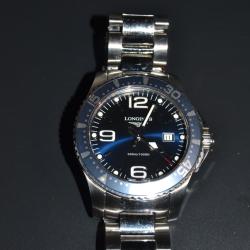 montre bracelet Longines hydro conquest cadran bleu couronne viss&eacute;e &eacute;tanche