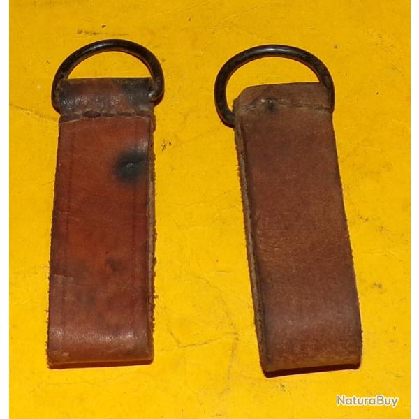 SUPPORT EN CUIR  EN LOT DE 2 POUR CEINTURON EN CUIR DE L'ARMEE FRANCAISE PERMETTANT D'ATTACHER UN BR