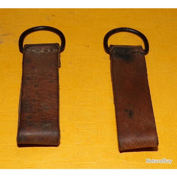 SUPPORT EN CUIR  EN LOT DE 2 POUR CEINTURON EN CUIR DE L'ARMEE FRANCAISE PERMETTANT D'ATTACHER UN BR
