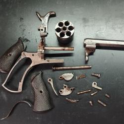 Revolver broche d&eacute;mont&eacute;