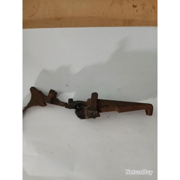 Auget fusil lebel