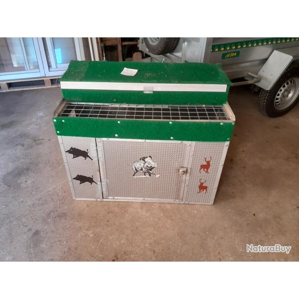 vend caisse � chiens tout aluminium occasion avec boite rangement arme et autres