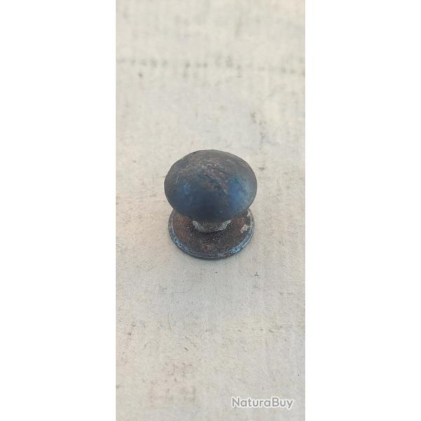 Bouton acier pour bretelle de fusil et �quipement militaire diam�tre 15mm (2128)