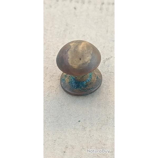 Bouton laiton pour bretelle de fusil et �quipement militaire diam�tre 13mm (2129)