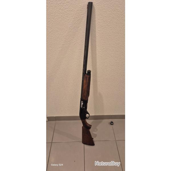 Semi auto Benelli Beccaccia Supr�me  12/76 canon de 66.
