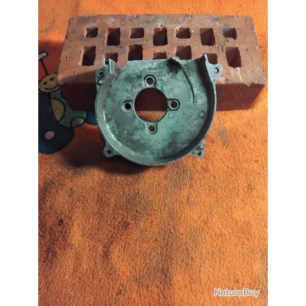 Carter moteur d�broussailleuse stihl FS 44