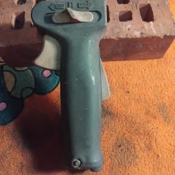 Poign&eacute;e d'acc&eacute;l&eacute;rateur d&eacute;broussailleuse stihl FS 44