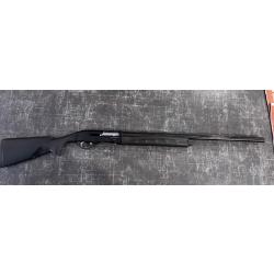 Benelli Montefeltro synth&eacute;tique 12/76 etat neuf