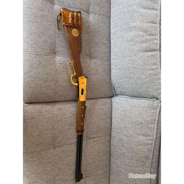 Carabine winchester 30-30 comm�morative model 1894 comanche carbine