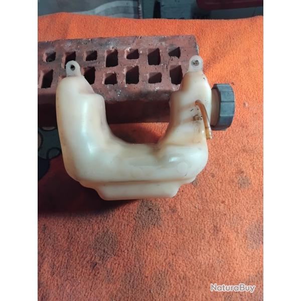 R�servoir d'essence d�broussailleuse stihl FS 44