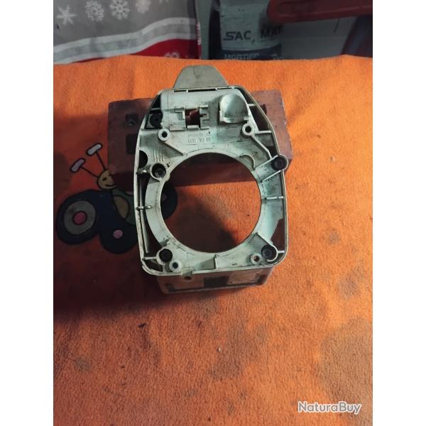 Car�nage Support couvercle embrayage d�broussailleuse stihl FS 44