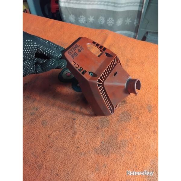 Capot couvercle embrayage d�broussailleuse stihl FS 44