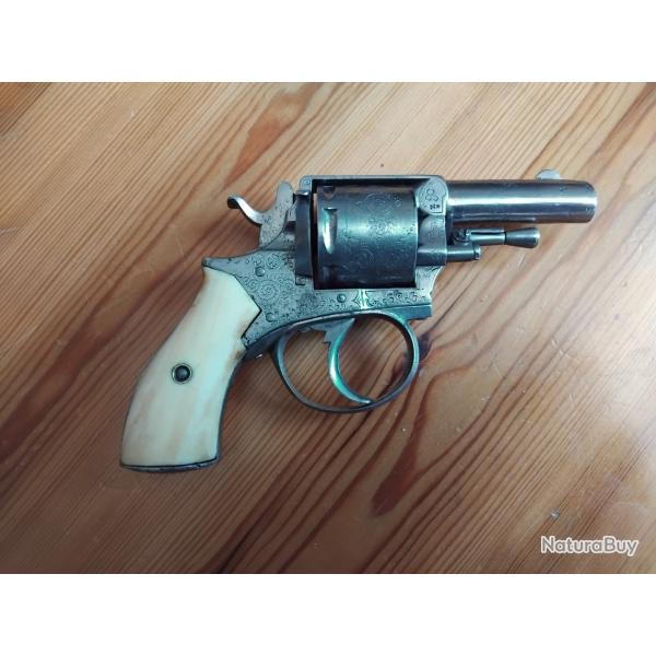 Bulldog 320 scisel� a pontet crosse ivoire