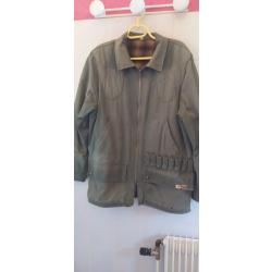 Veste de chasse Taille L Vendu en l' &eacute;tat