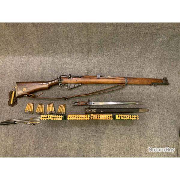 SMLE Lee Enfield n�1 Mk3 cal .303 British avec accessoires
