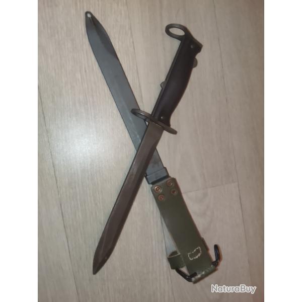 Ba�onnette de MAS 49-56 en tr�s bon �tat