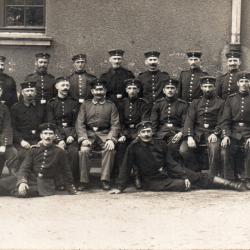 Carte postale de groupe de soldats Allemand-N&deg;8567