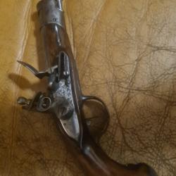 Pistolet gendarmerie manufacture nationale de Maubeuge