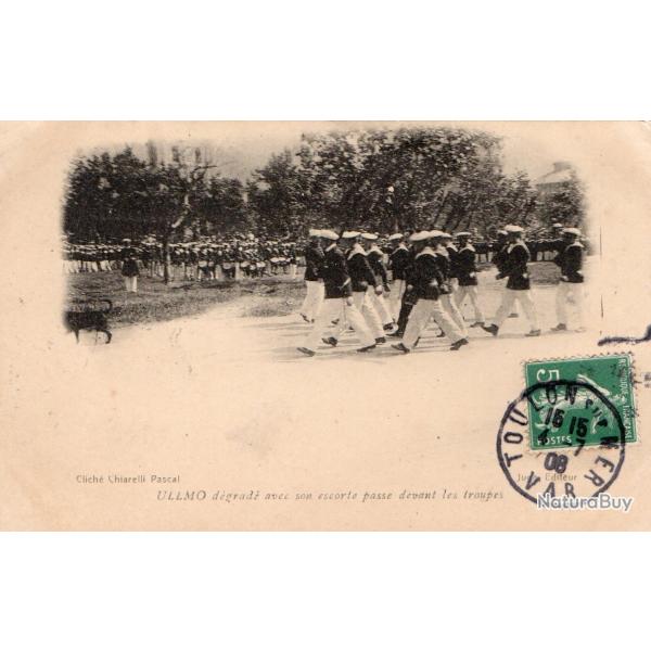 Carte Postale Ancienne - Ullmo D�grad� avec son Escorte -N�8572